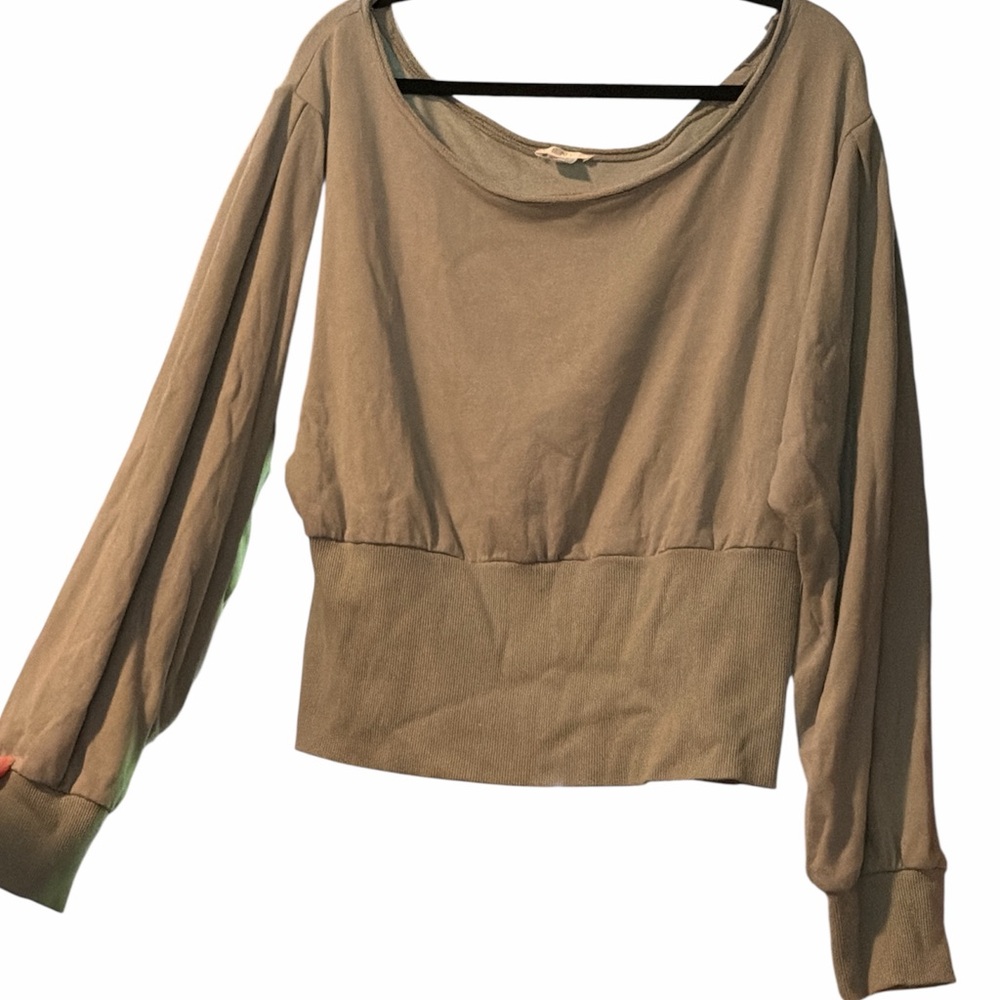 Women's Taupe Long Sleeve Boatneck Top